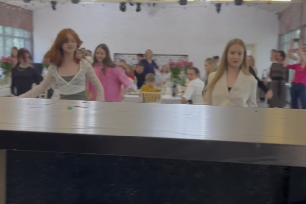 Что по танцам?